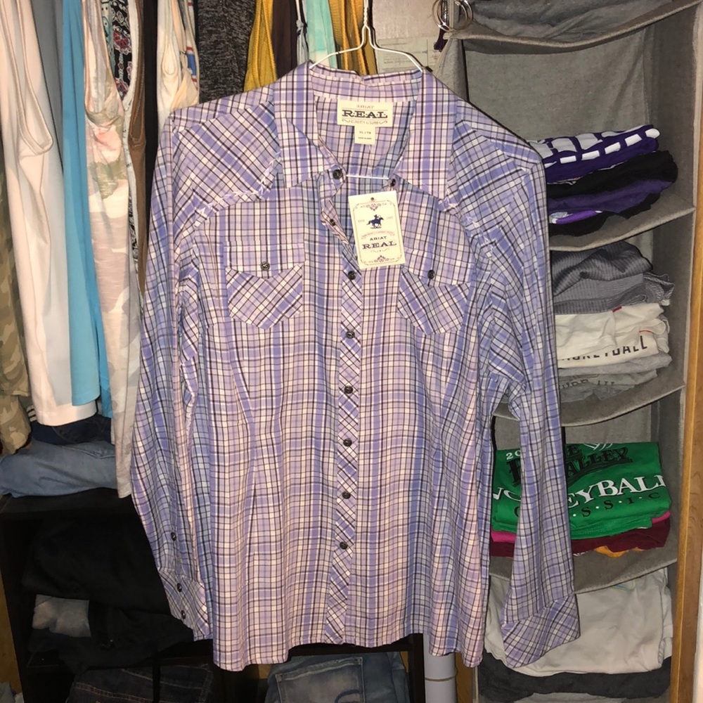 Ariat button up rodeo long sleeve shirt